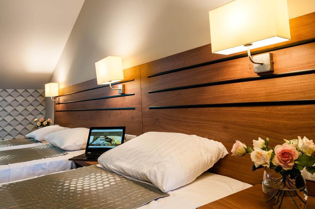Hotel Wilga Cracóvia Quarto foto